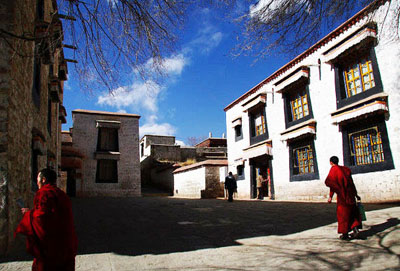 Lhasa tour, lhasa city tour, sera monastery, potala palace, barkhor street,jokhang temple